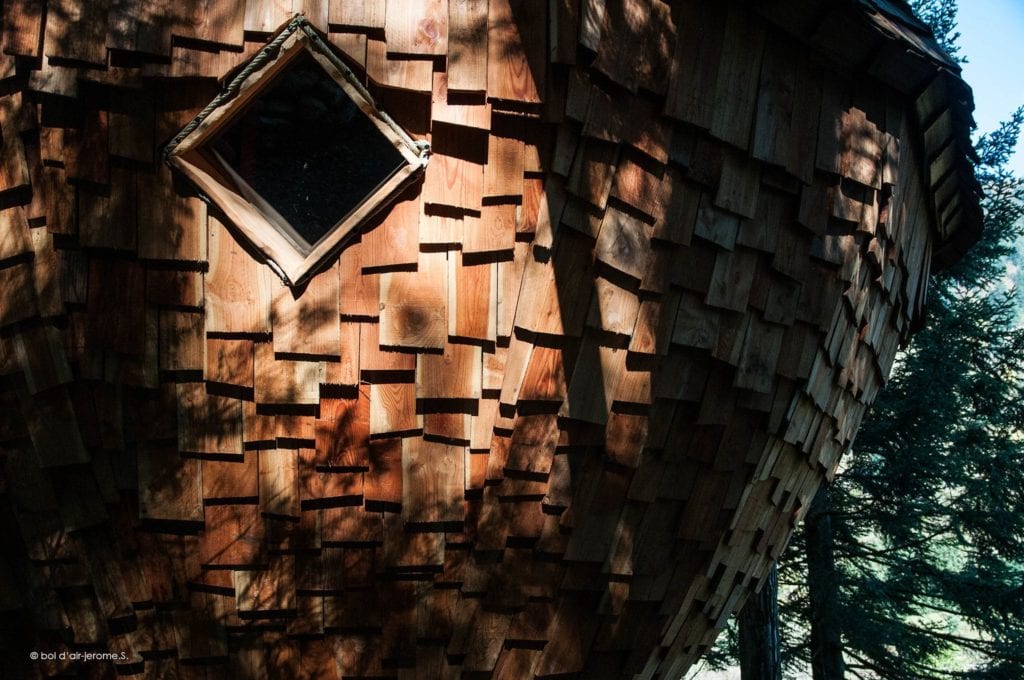 cabane dans les arbres glamping