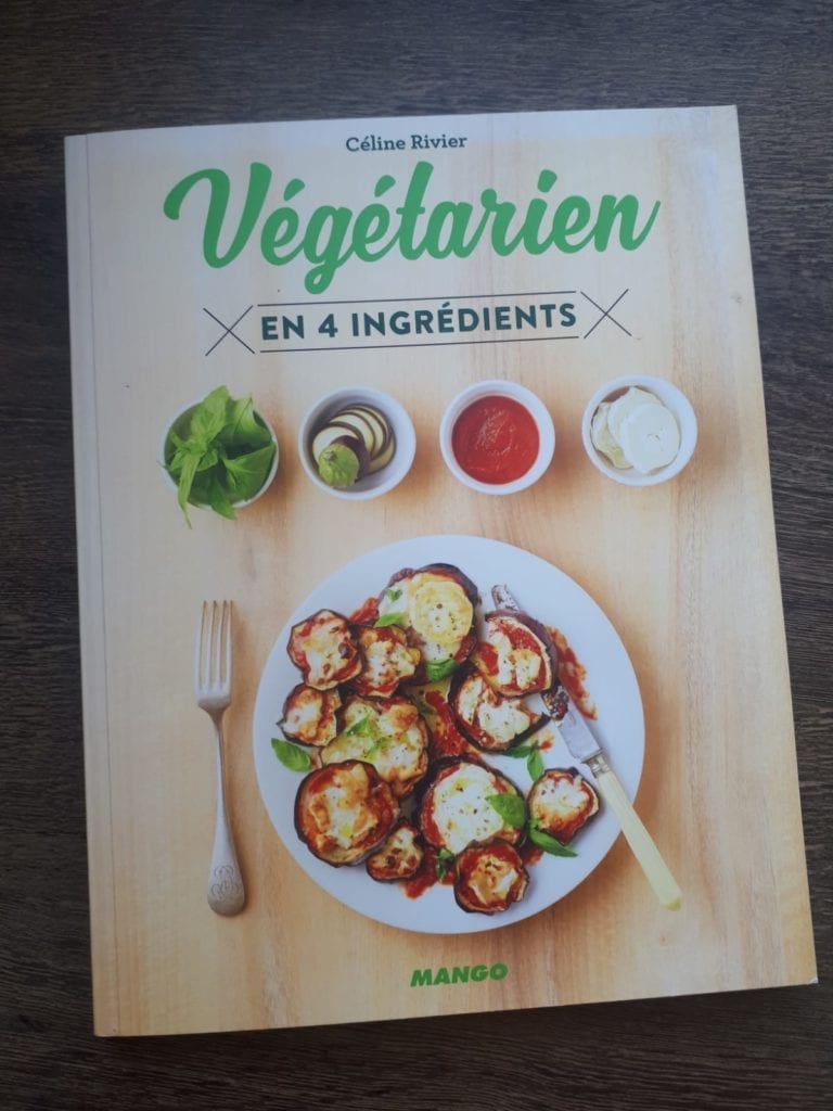 Livre Végétarien en 4 ingrédients pour recettes de voyage