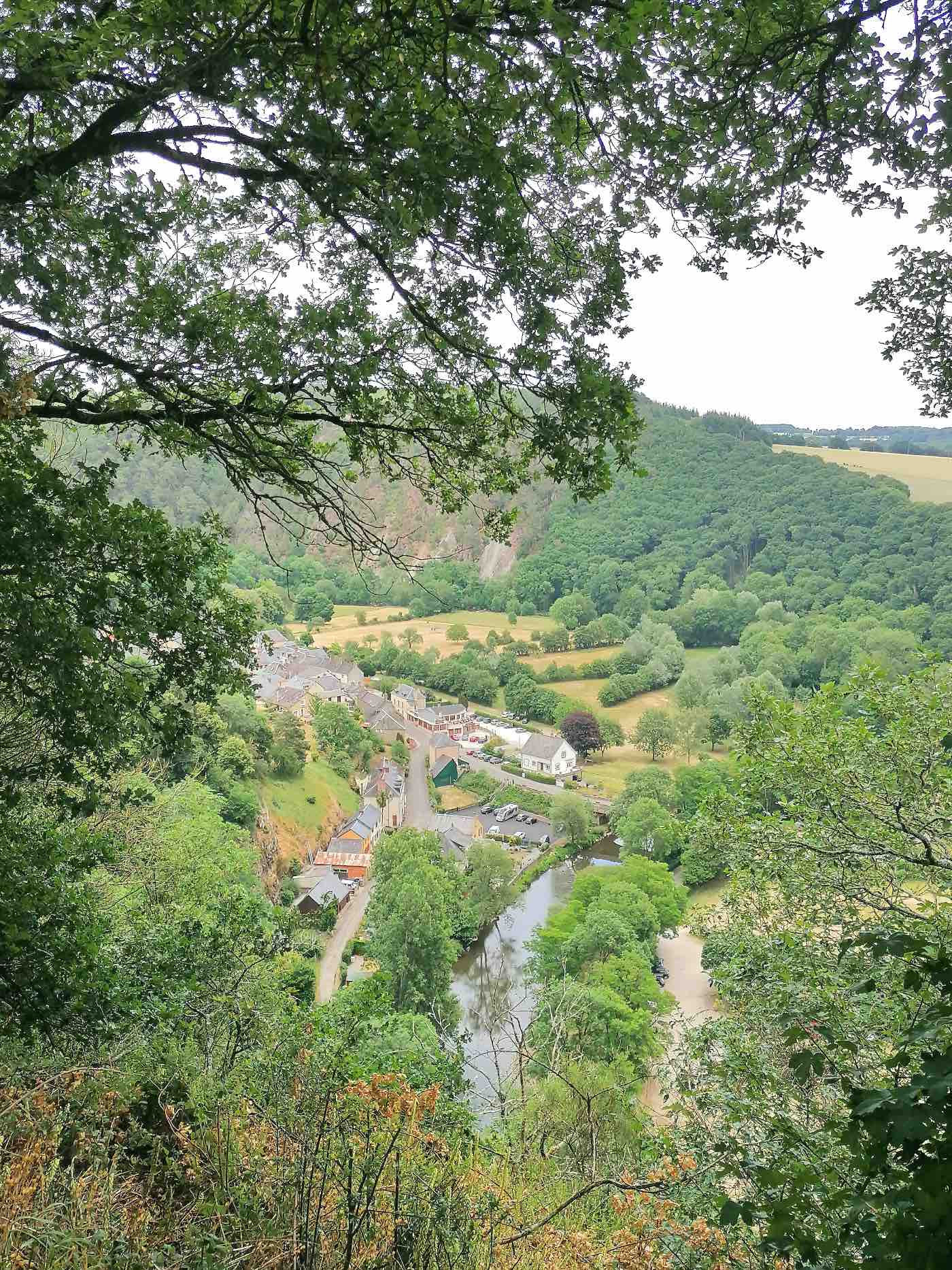 Saint-Léonard-des-Bois
